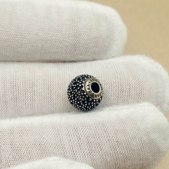 EUC Pandora 796013 Sterling Silver ESSENCE Wellness Charm w/ Black Crystals - Picture 6 of 9